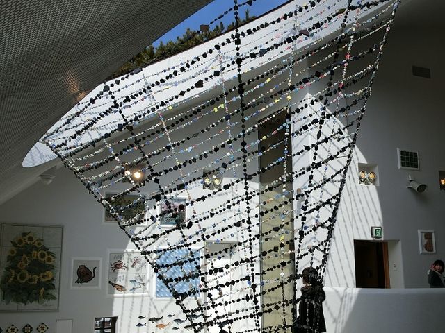 �S�K�̃I�u�W�F_�������s���U�C�N�^�C���~���[�W�A��