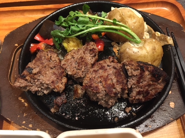 ˂񂳂̂܃no[OReBX̓eʐ^1