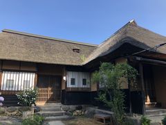 �J�gQ����̕��Ɖ��~�ւ̓��e�ʐ^1