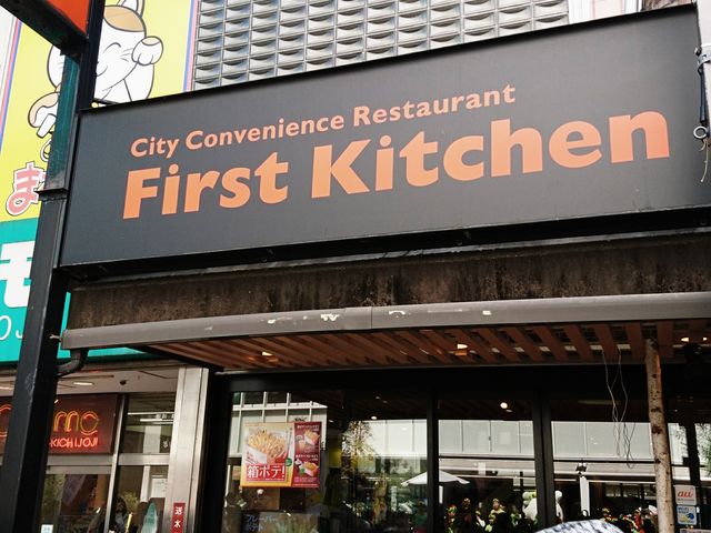 ̃t@[XgLb`gˎɐOOX̓eʐ^1