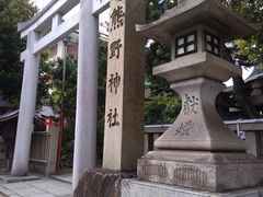 ��˂�����̌F��_�Ђւ̓��e�ʐ^1