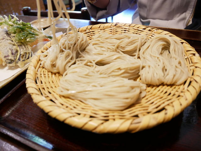 邻΁B
ĂՂ͕ʒ̂łB_@΂̎