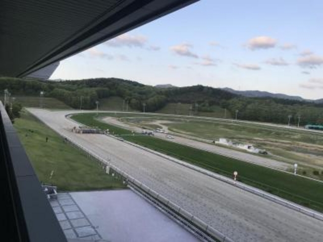 �ŏI���[�X_�������n��i�I�[���p�[�N�j