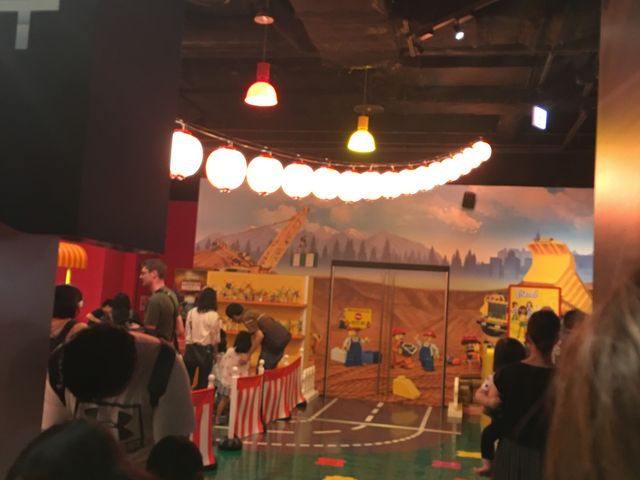 �G�߂��ƂɃC�x���g����_���S�����h�E�f�B�X�J�o���[�E�Z���^�[����