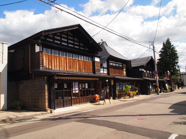 �O��_���c�ό����Y�Z���^�[�u���̉w�v�@