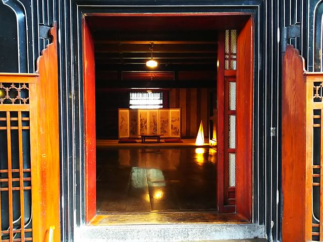 ���̓���_���c�ό����Y�Z���^�[�u���̉w�v�@