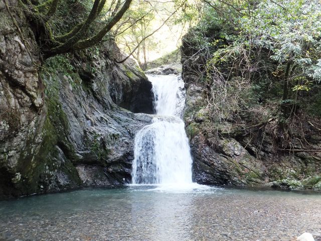 金山渓谷あ 金山渓谷】アクセス・営業時間・料金情報 - じゃらんnet