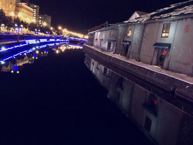 2019�N12���B_�^�͂ƐΑ��q�ɌQ