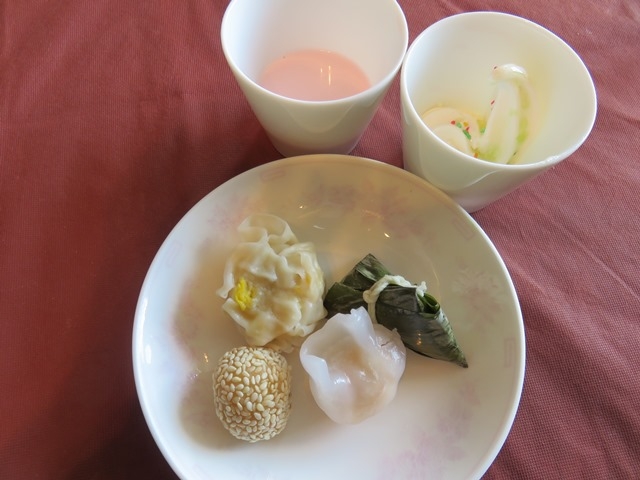 �_�S���f�U�[�g_�т�Α�Ãv�����X�z�e���@�i���@��Ãv�����X�z�e���j