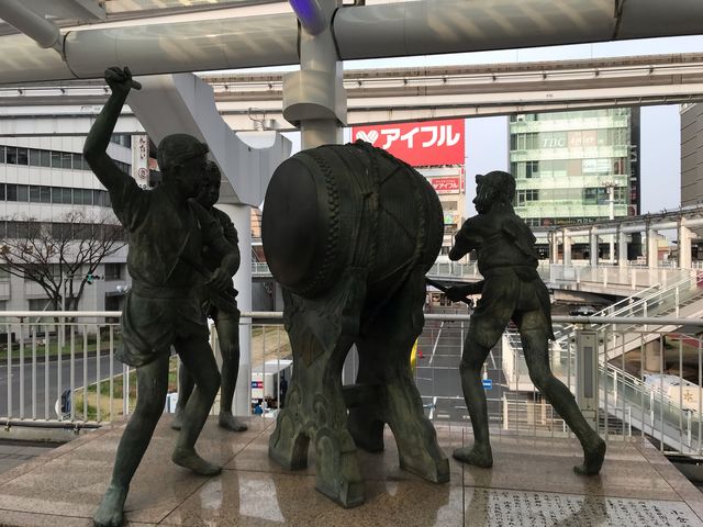 ���q�w�̃V���{��_JR���q�w