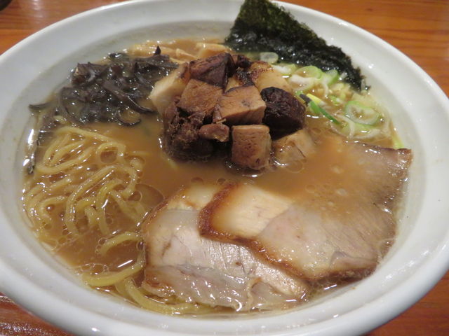 yosshŷ߂悵̓oʓX̓eʐ^3