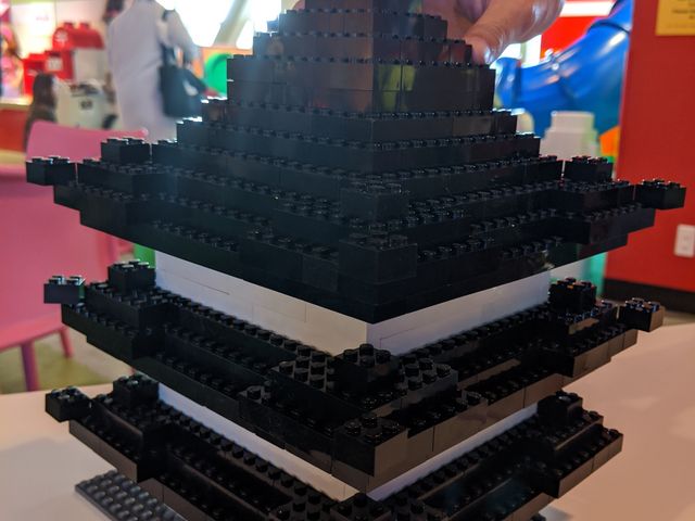 �q�������܂���
�O�\�̓��ł��B_���S�����h�E�f�B�X�J�o���[�E�Z���^�[���