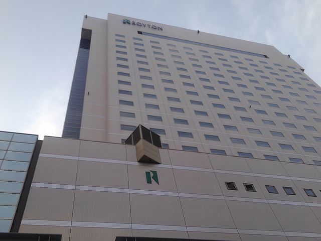 �h�����Ă��郍�C�g�����񂩂�
�n���S�������Ŋy�X�A�v���[�`_�z�e���G�~�V�A�D�y�@�X�p�E�A���p