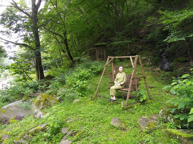 �U���H�r���̖ؐ��̃u�����R_���㉖����