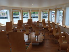 MOMO̎RΗVD ̌΂ւ̓eʐ^1