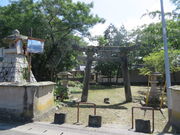 �Ԃ���񂳂�̍��X�n�ʋ{�����Ђ̓��e�ʐ^1