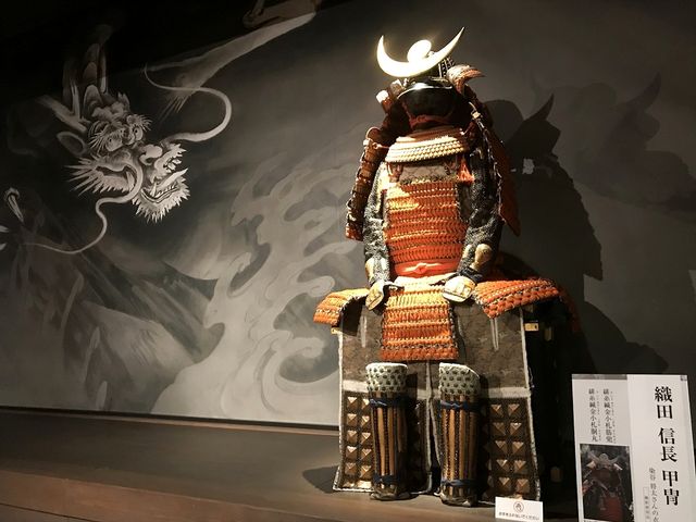 �Z�ƈꏏ�ɋL�O�B�e�o���܂�_�򕌎s���j������