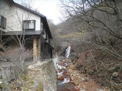 ������Ƃ���̐Ԑ쑑�ւ̓��e�ʐ^1