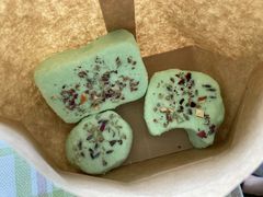 cosmic-latte̓ߐ{HERBLsւ̓eʐ^3