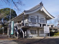 �܂������̒��隬�j�Օۑ��قւ̓��e�ʐ^1