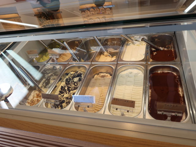 ȃt[o[܂_GELATERIA NEVE