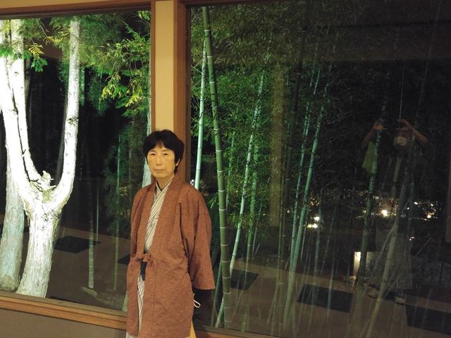 �n��L���̘e�̊R���ɂ́A�|�щz���ɗ���u�R�����v���������Y�킾����_���H�ۉ���@�z�e�����搅