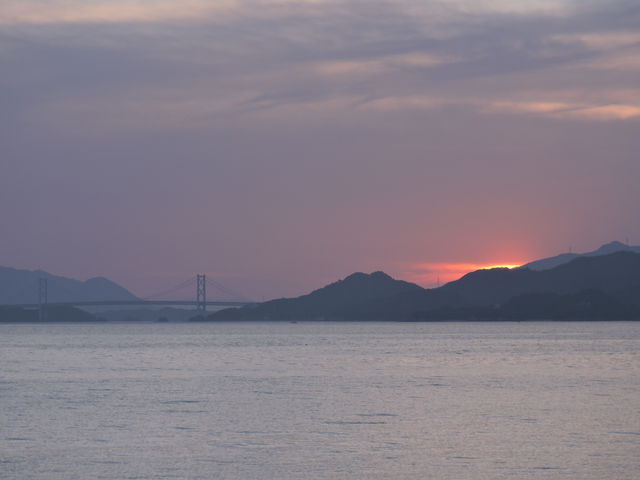 ���R�s�@�V�[�p�[�N��l
�����勴�̗��ɓ������ގ���������_�V�[�p�[�N��l