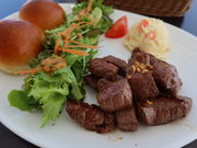 yosshyCOWCOW Cafe̓eʐ^3