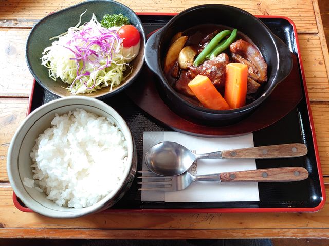 ȑO̎Be摜B
rcr[tV`[B
A΃bL[łB_Xg˂