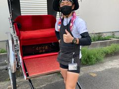 䂤}}̐l͎Ԃтqւ̓eʐ^1