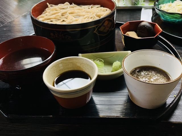 �O�����`����_�Ȃ��߂ٌ̊��_�t