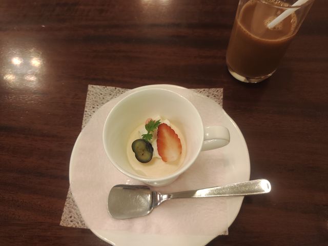 �Ȃ����o���ꂽ�f�U�[�g(���������[�X�A���ɂ��x���[�W�����Ƃ������ĂĂ�������)_KKR�z�e�����É�