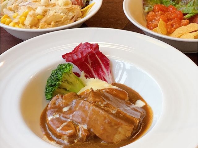 Tւ̃C_zeEBOC^[iViv~AlJ XgBistroW