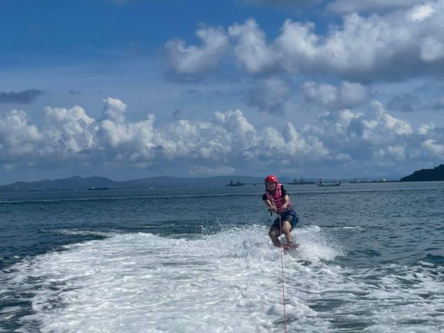 �X�^�b�t�̎w�����悢�ł��B_�������}����