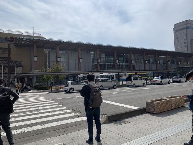 �i�q����w