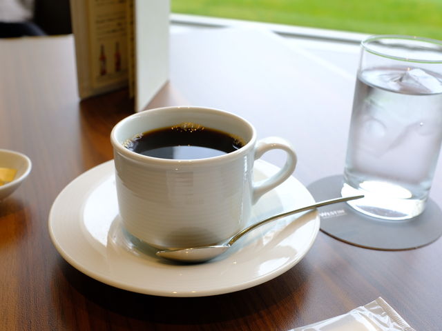 �z�b�g�R�[�q�[�𒍕����܂����B�ꉞ���ݕ���炵���ł����A���ʂɈ�t�Ŗ����ł��܂����B_�E�F�X�e�B�����X�c���]�[�g