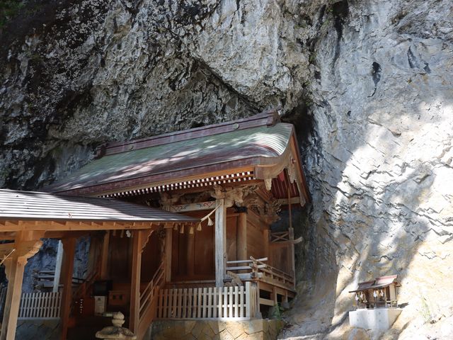 �������̔��d�R�_�Ђ̓��e�ʐ^4