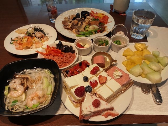 �C�V�����Ղ�t�H�[�@�X�C�[�c���@�@�@�@�t���[�c_�R�[�g���[�h�}���I�b�g��������z�e��