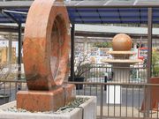 Ƃ񂳂̓̉w sACɂ̓eʐ^1