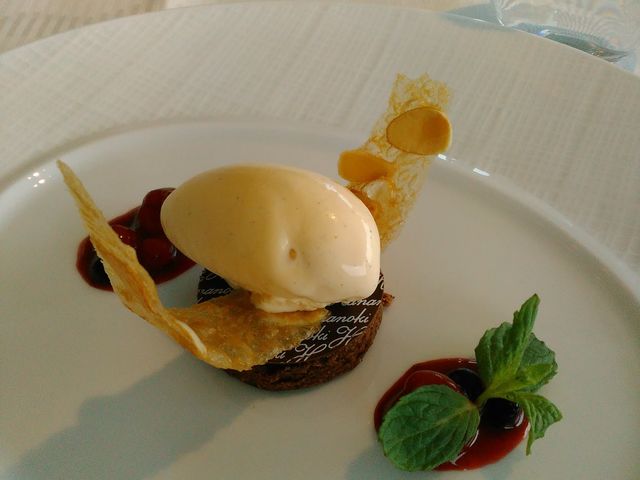 ToukõXgԂ̖؂̓eʐ^5