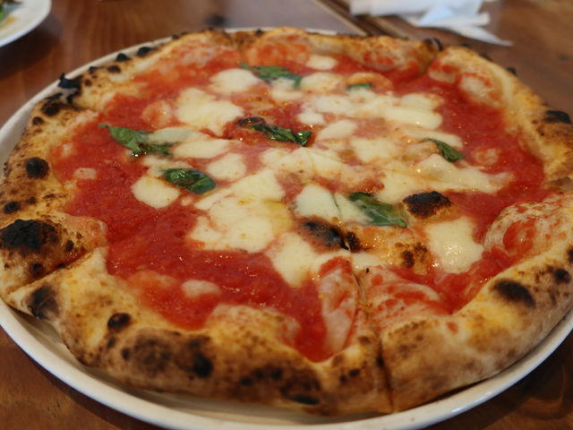 }Q[^͎_Obh_Pizzeria Cerchio