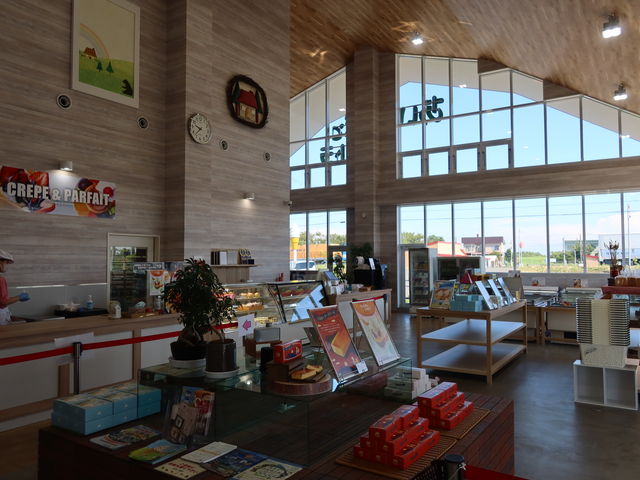 JՂ̓X_̉ƂƃGgZg {X