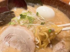 ���݂ɂ�񂳂�̔����R���E�V��΋�`�X�ւ̓��e�ʐ^1