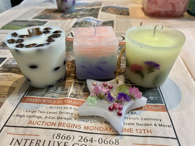 1��̑̌���4����点�Ă��������܂���_Stainedglass Pastel