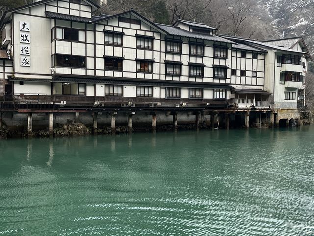 ���z���Y������_��q����