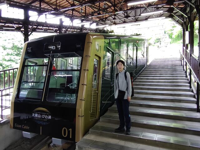 �h��ւ���Ԃ��Ȃ��A���Ɋ��ȊO�ς̎ԑ̂ł�����_�b�R�P�[�u��