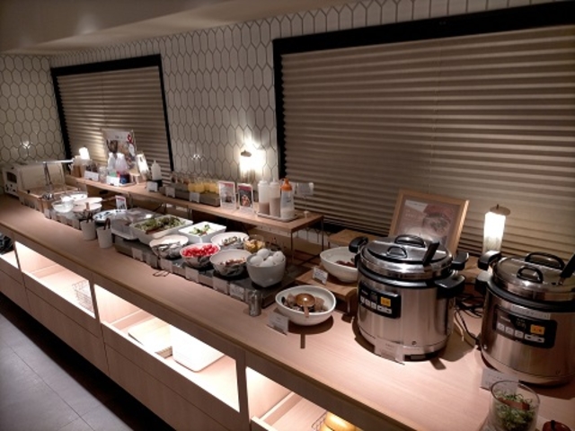 �T���_�A�󑐔��`�A�R�[���X�[�v_�x�b�Z���C���� ���΃G�N�X�v���X