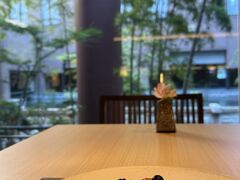 pinky̋s}zeւ̓eʐ^4