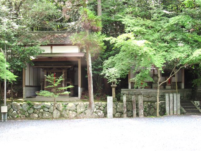 �����ЁF�����玭���_�ЁA�O�Ђ��K��[�߂�����_���א_��