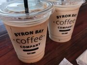 �g�������BYRON BAY coffee ���{���X�̓��e�ʐ^1